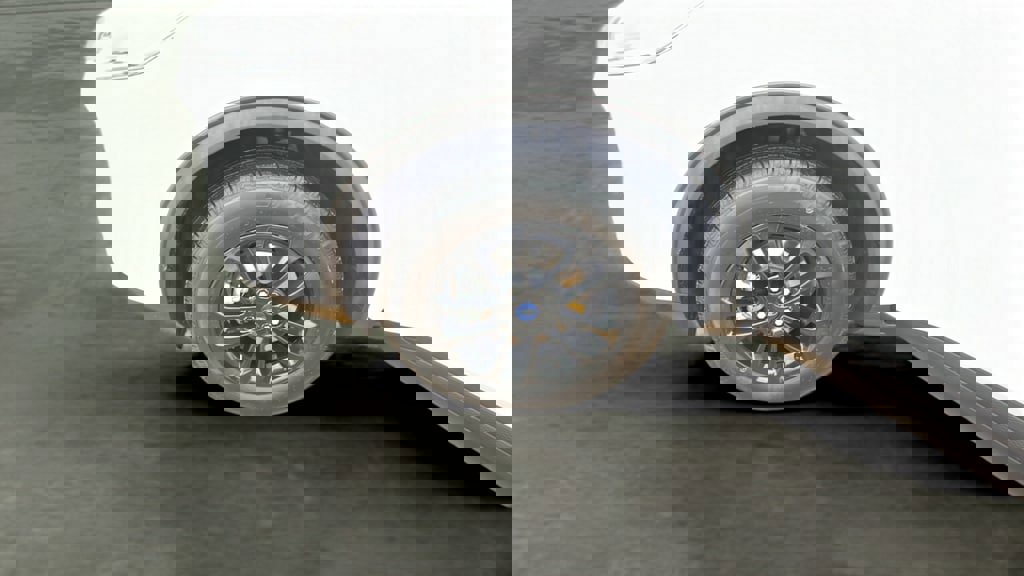 Used 2020 Ford Escape SE Sport image 14