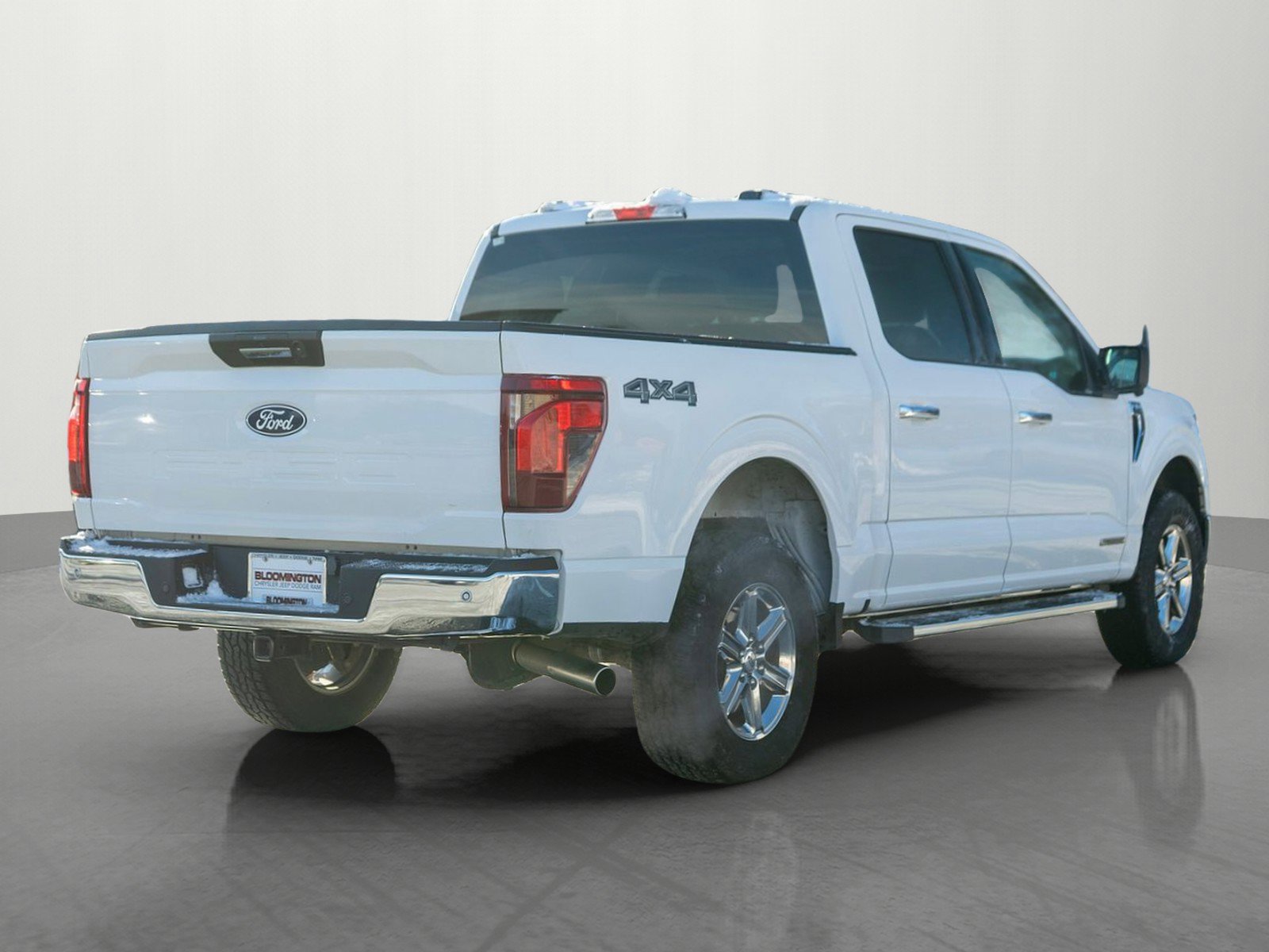 Used 2024 Ford F150 XLT w/ Mobile Office Package image 7