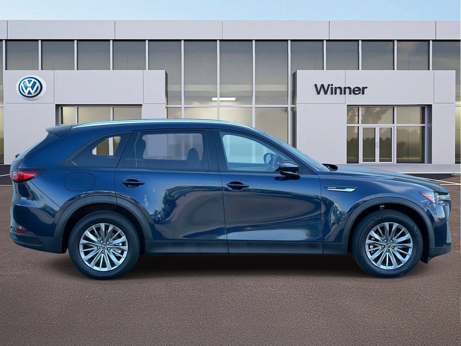 Used 2024 MAZDA CX-90 Plug-In Hybrid w/ Preferred AWD/4WD image 6