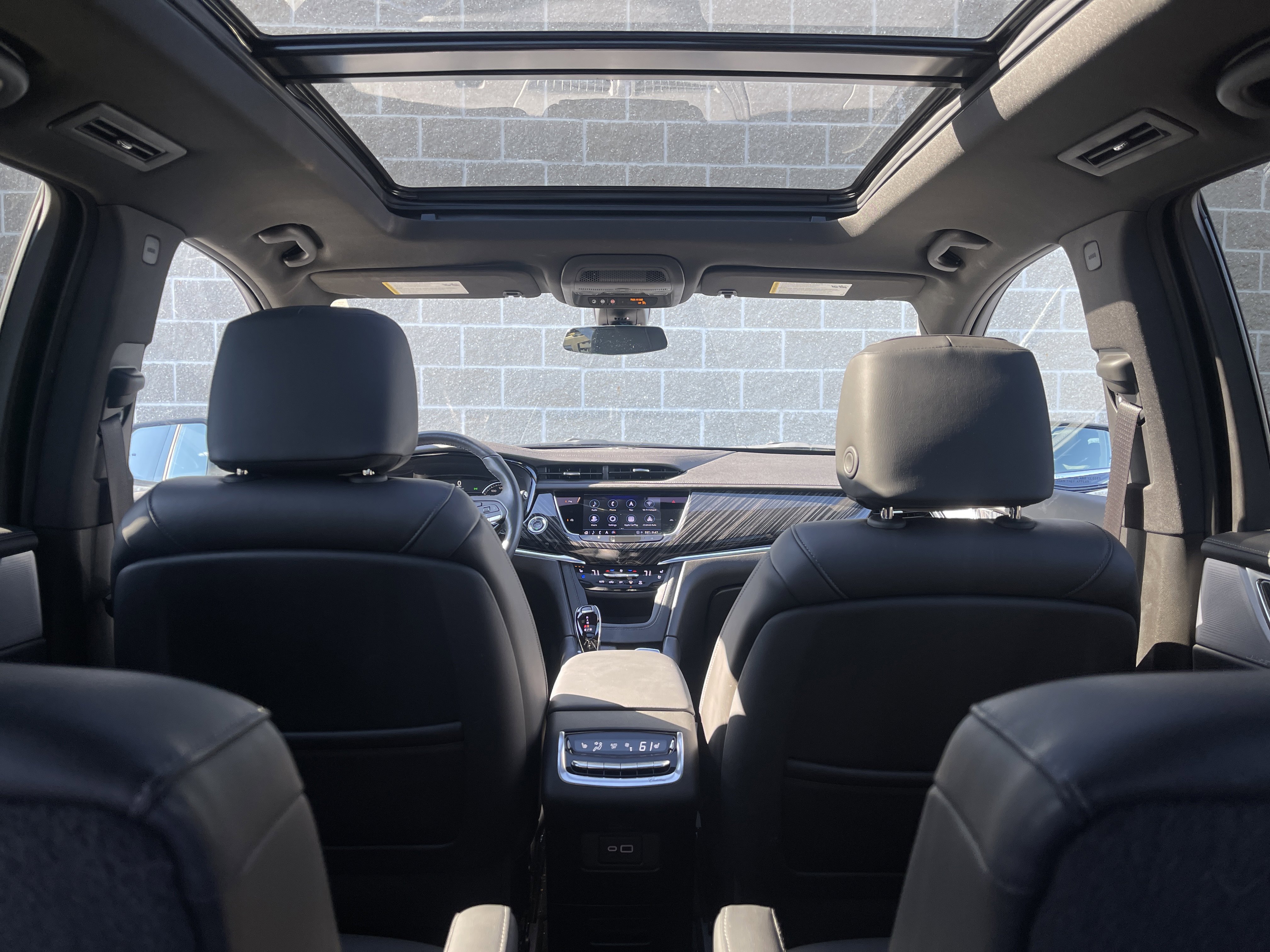 Certified 2025 Cadillac XT6 Premium Luxury image 46