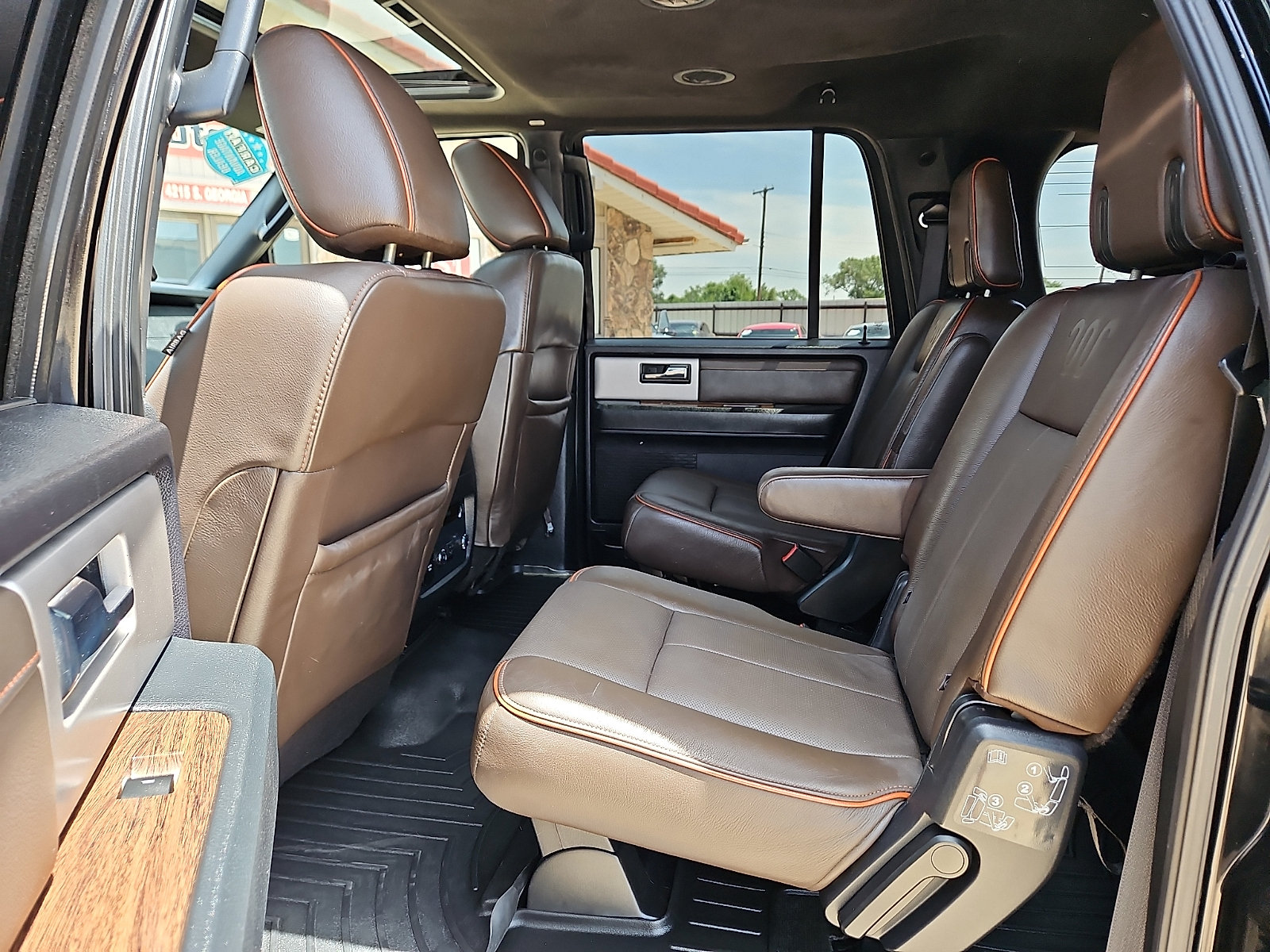 Used 2017 Ford Expedition EL King Ranch AWD/4WD image 11
