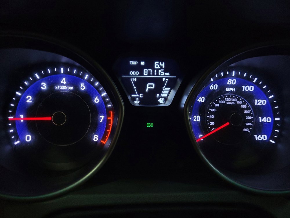 Used 2013 Hyundai Elantra GLS FWD image 23