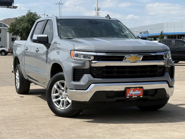 Used 2024 Chevrolet Silverado 1500 LT RWD image 2