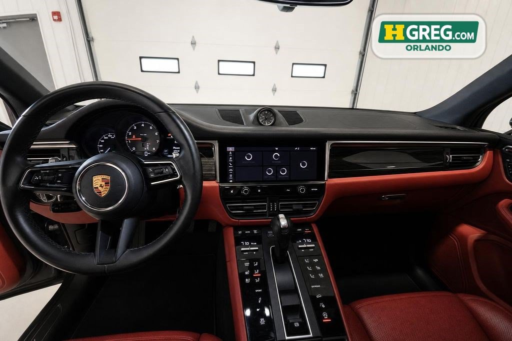 Used 2022 Porsche Macan S AWD/4WD image 11