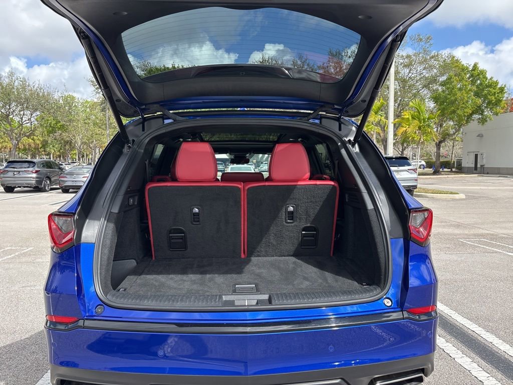 Used 2023 Acura MDX A-Spec image 29