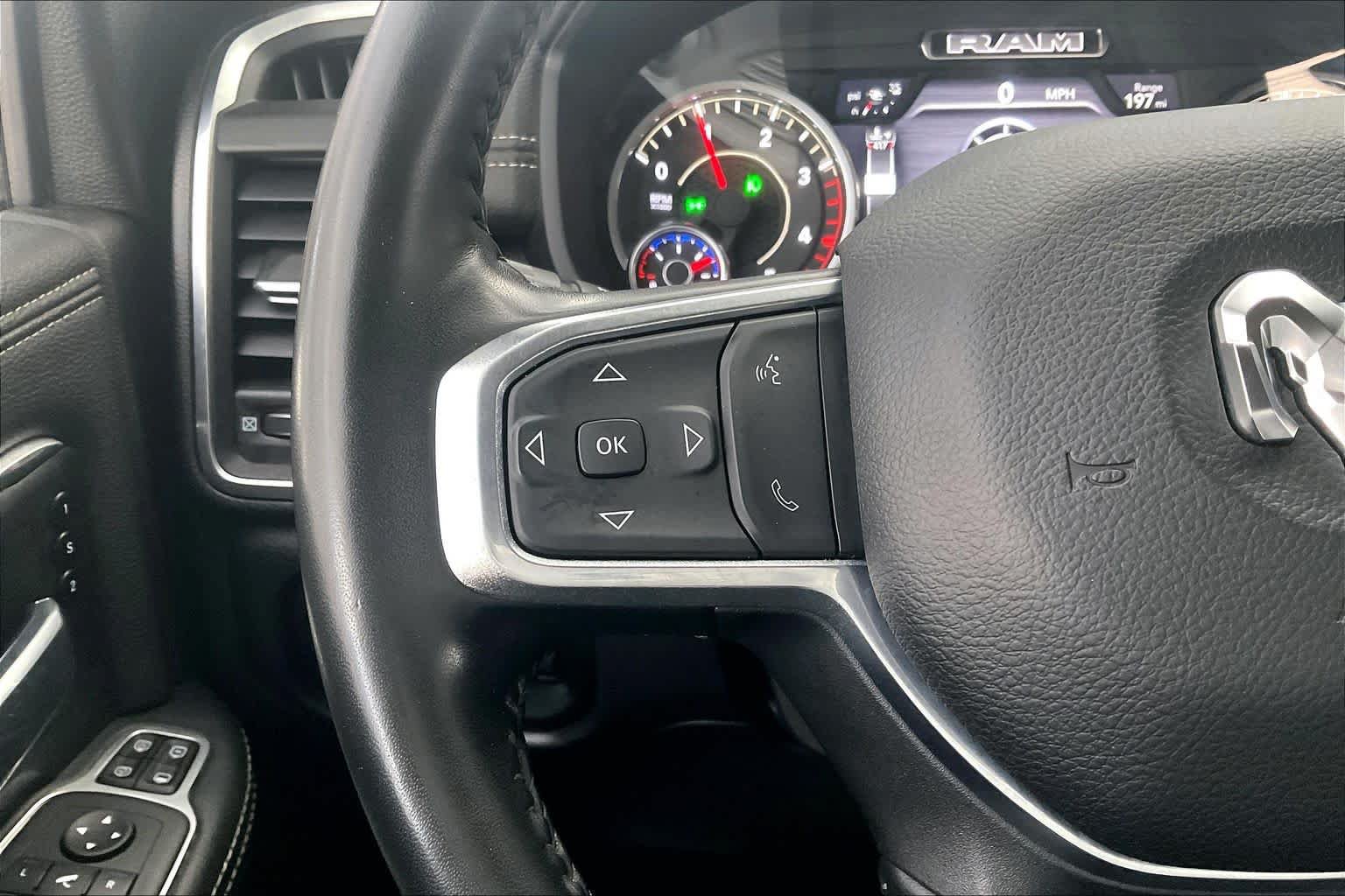 Used 2024 RAM 2500 Laramie AWD/4WD image 24