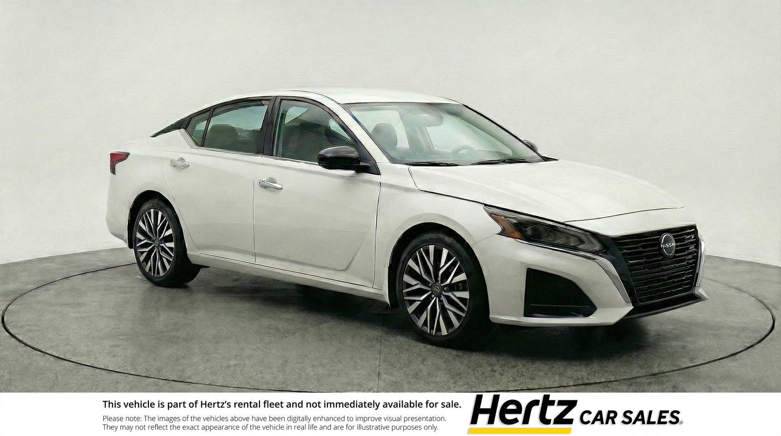 Used 2025 Nissan Altima 2.5 SV image 1