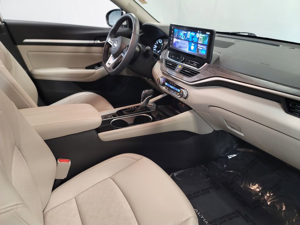 Certified 2024 Nissan Altima 2.5 SL image 24