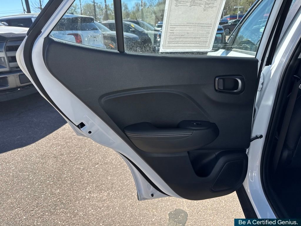 Certified 2026 Hyundai Venue SEL image 33