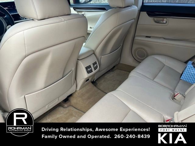 Used 2015 Lexus ES 350 image 8