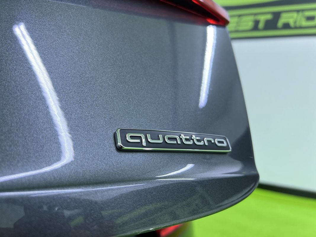 Used 2019 Audi Q8 Prestige AWD/4WD image 14