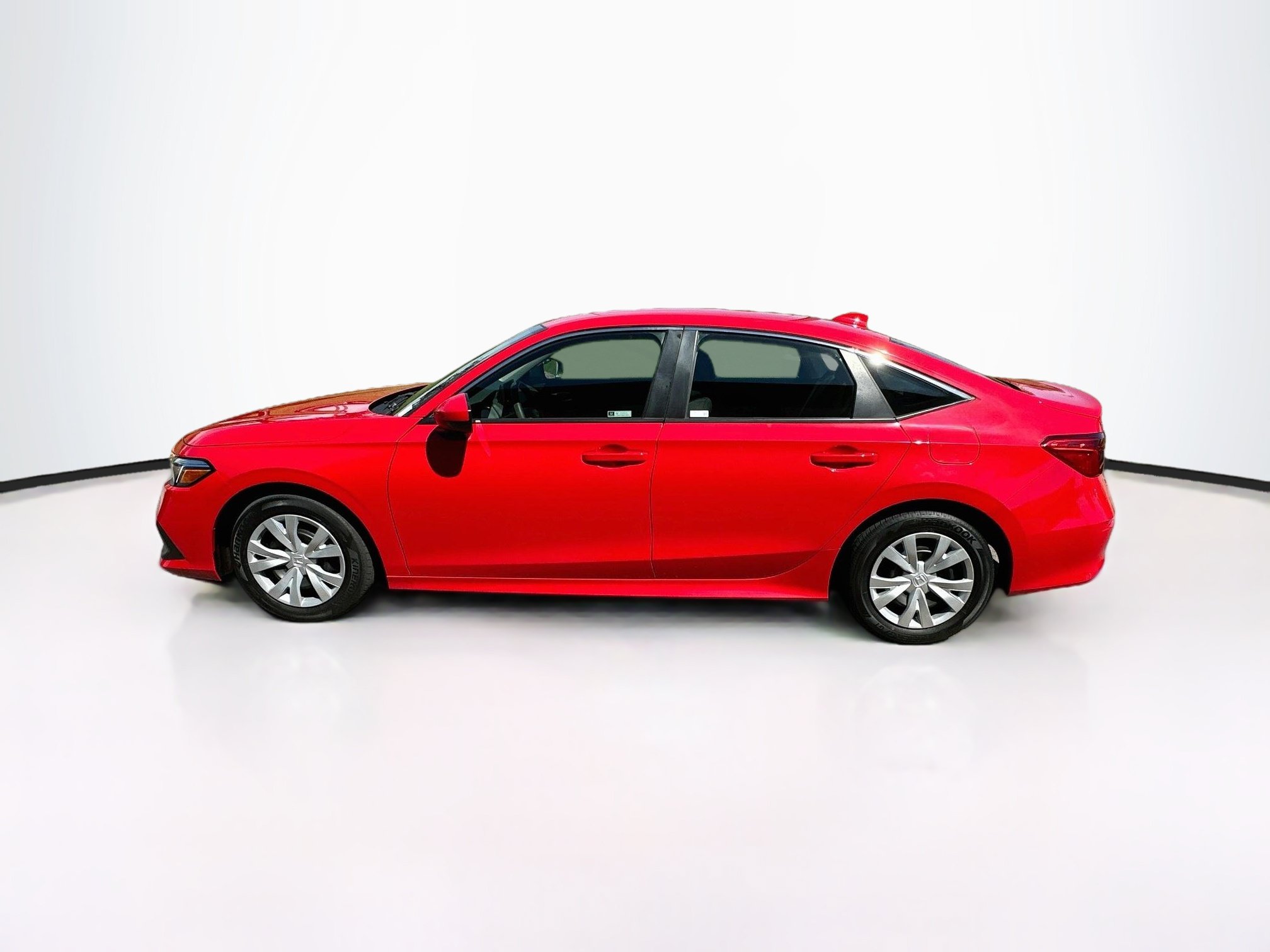 Used 2023 Honda Civic LX image 4