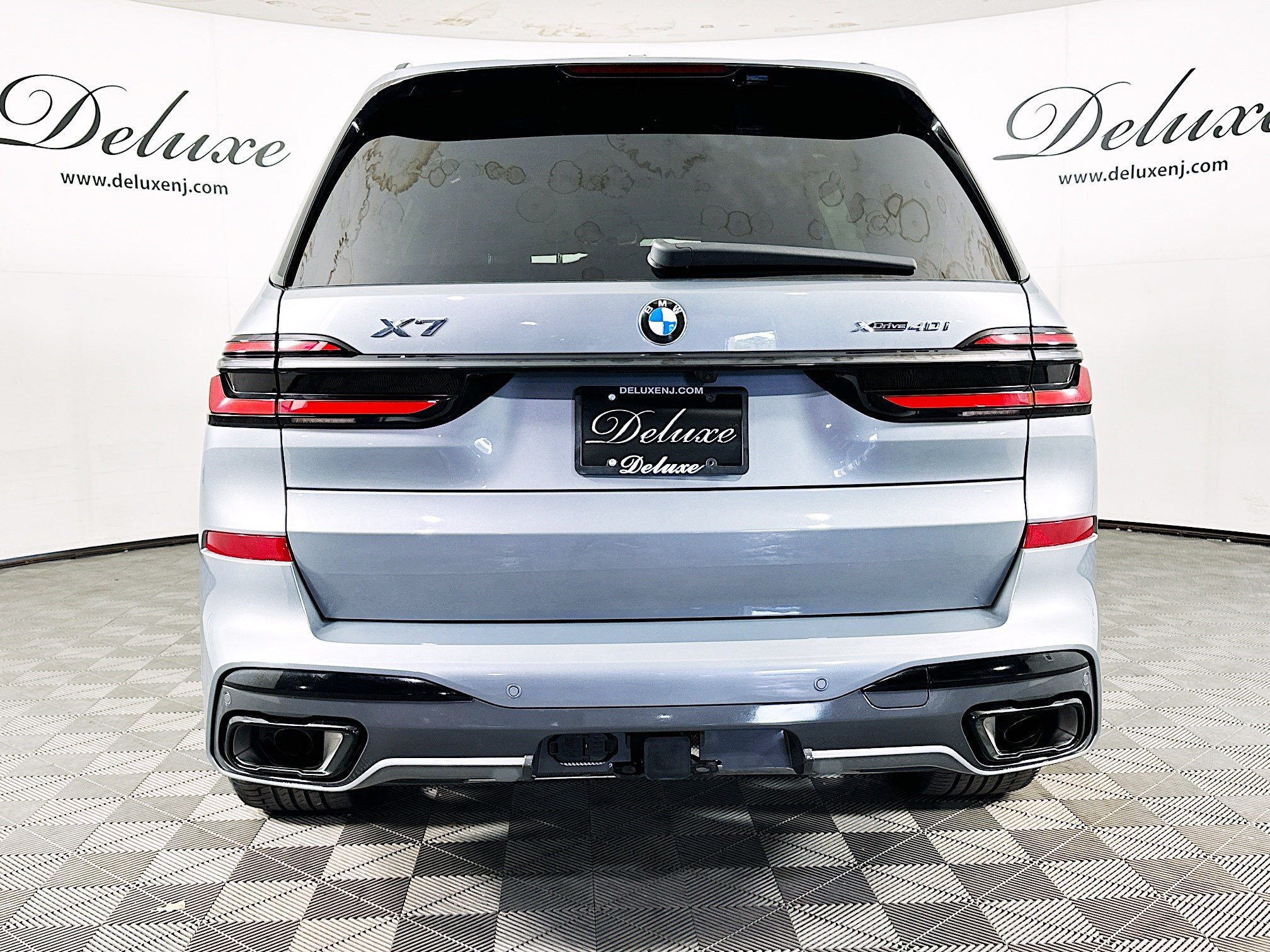 Used 2024 BMW X7 xDrive40i w/ Executive Package AWD/4WD image 5