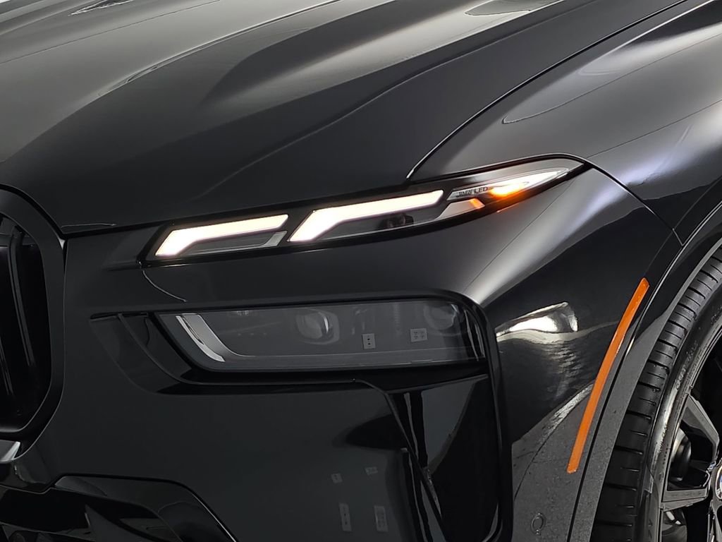 New 2026 BMW X7 xDrive40i w/ Executive Package image 32