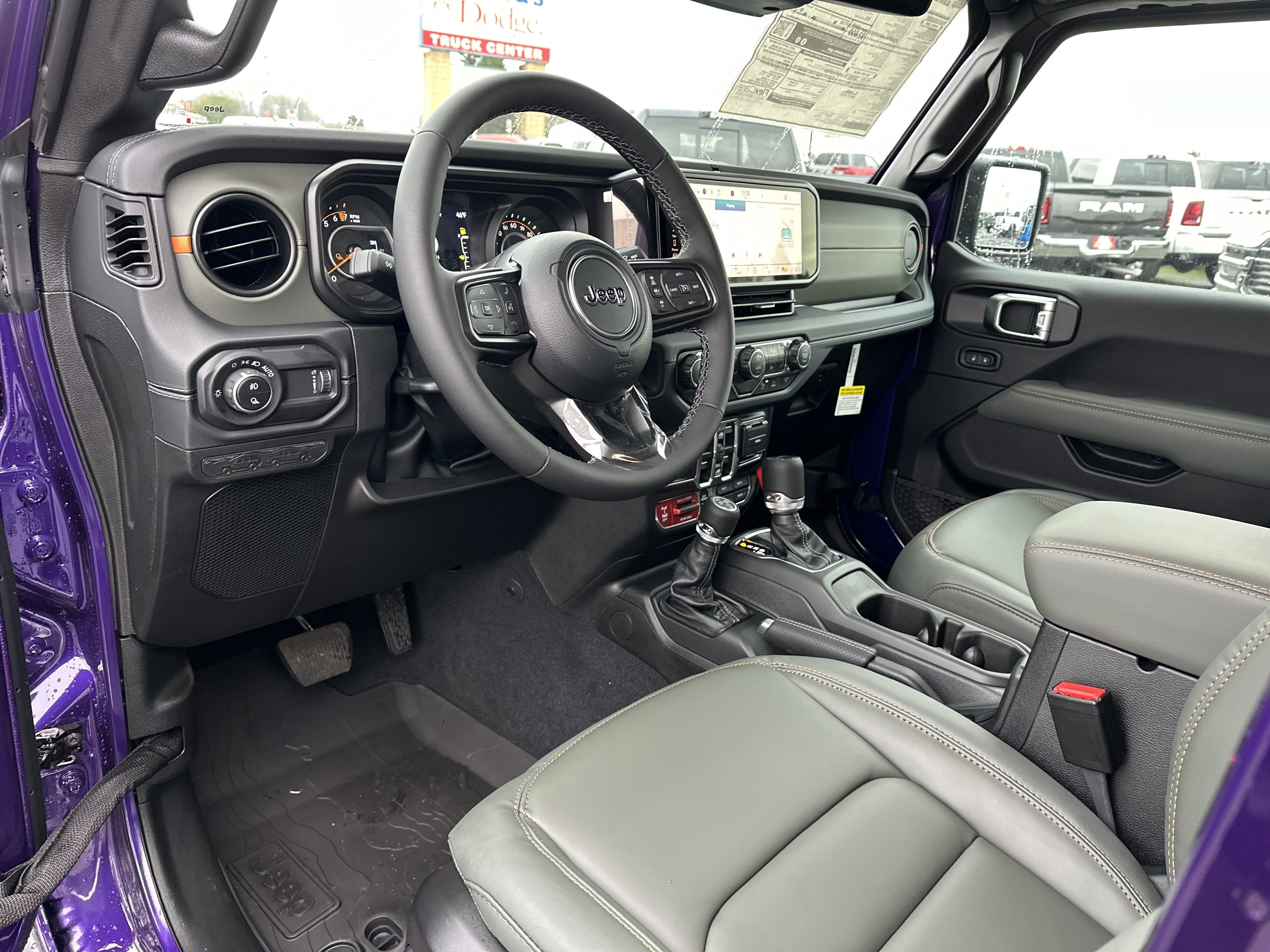 New 2026 Jeep Gladiator Mojave image 9