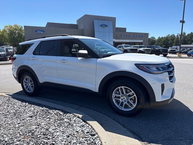 New 2027 Ford Explorer Active w/ Active Comfort Package RWD image 2