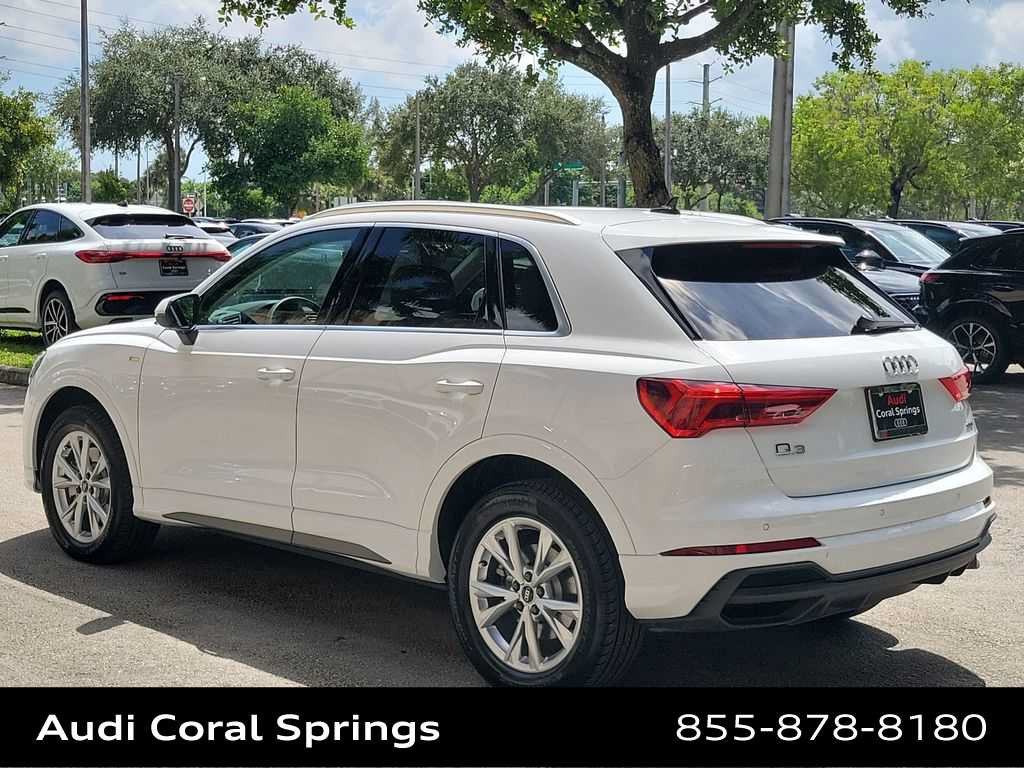 Used 2025 Audi Q3 2.0T Premium AWD/4WD image 12