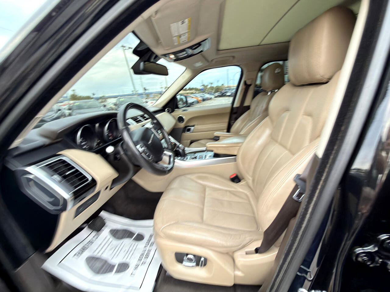 Used 2016 Land Rover Range Rover Sport HSE image 14