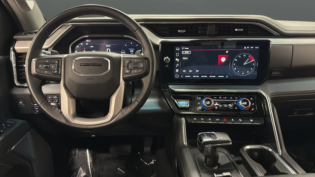 Used 2024 GMC Sierra 1500 Denali w/ Technology Package AWD/4WD image 11