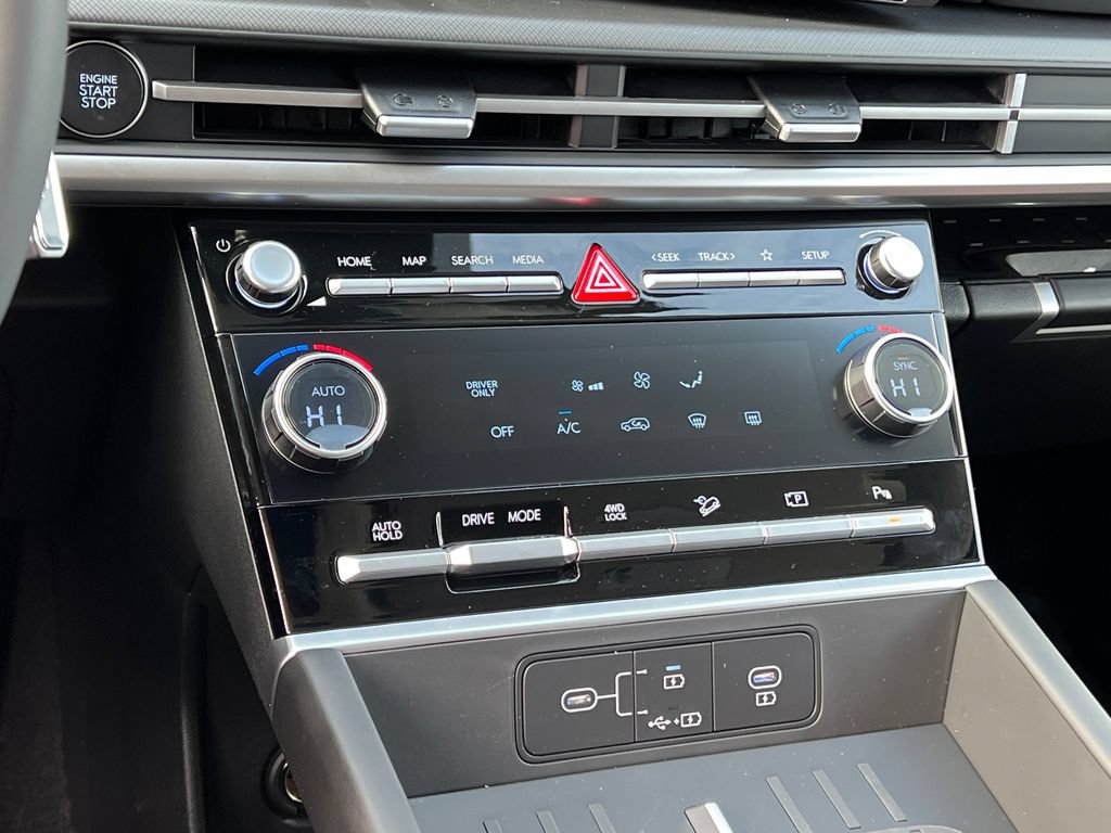 New 2026 Hyundai Santa Fe SE AWD/4WD image 15
