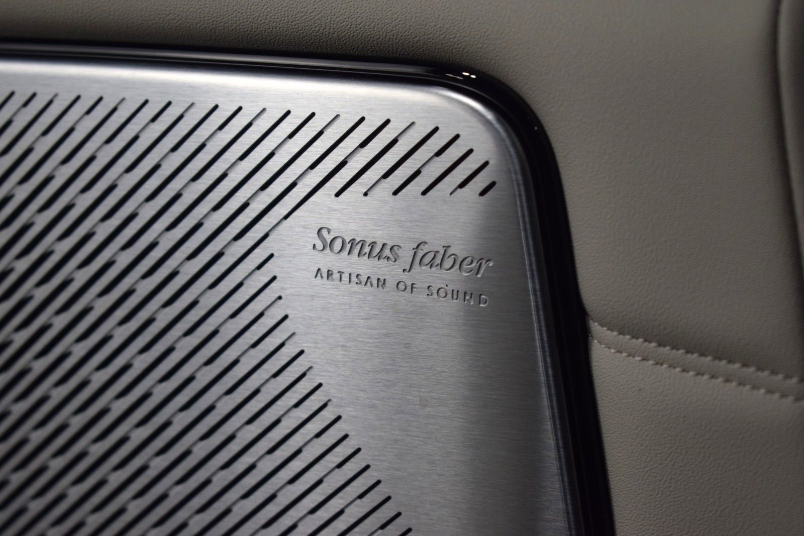 Certified 2024 Maserati Grecale GT image 38