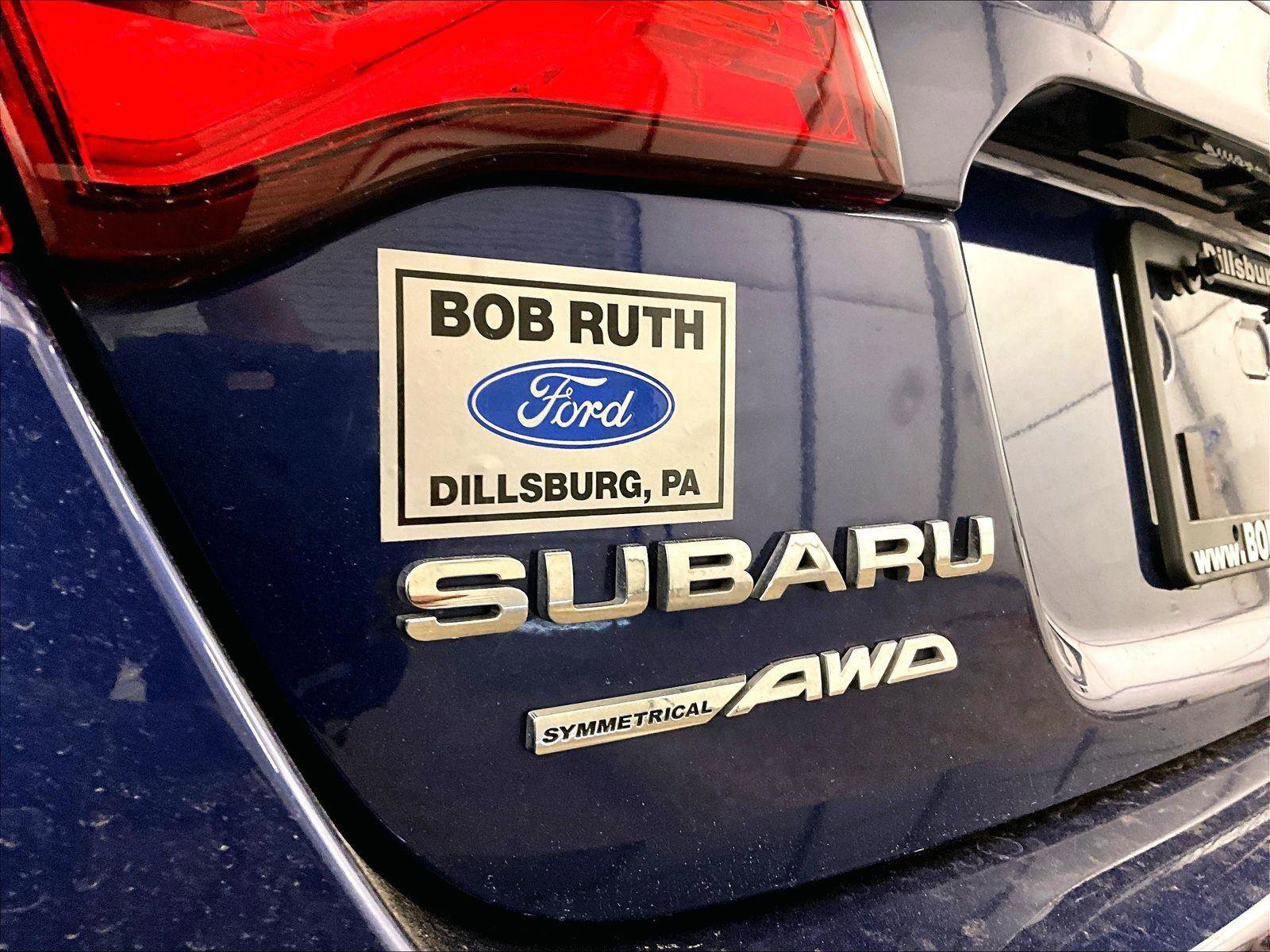 Used 2015 Subaru Legacy 2.5i Limited AWD/4WD image 14