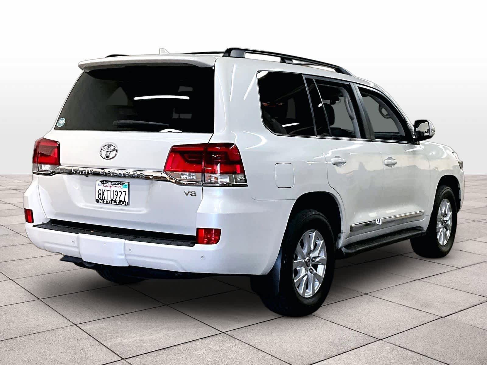 Used 2019 Toyota Land Cruiser AWD/4WD image 15