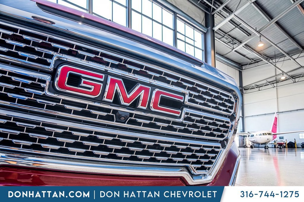 Used 2019 GMC Sierra 1500 Denali w/ Denali Ultimate Package AWD/4WD image 36