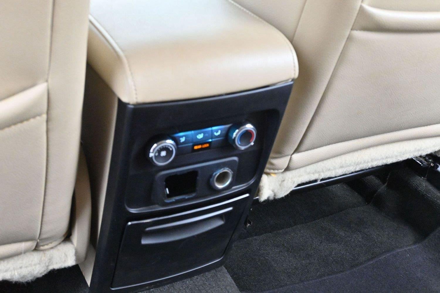 Used 2014 Ford Flex Limited AWD/4WD image 28