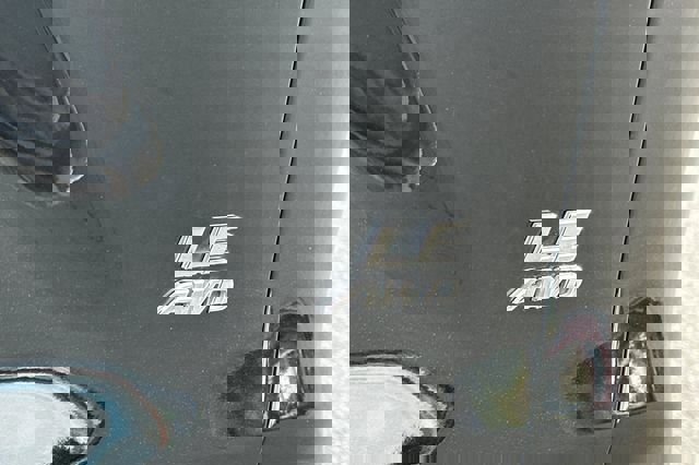 Certified 2025 Toyota RAV4 LE image 32