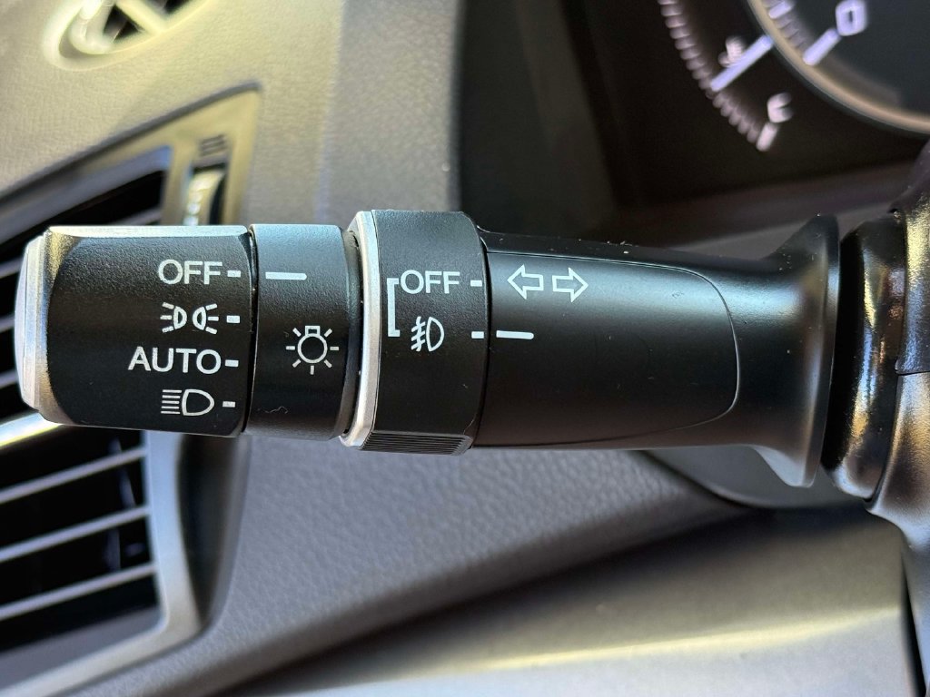 Used 2013 Acura RDX w/ Technology Package FWD image 28