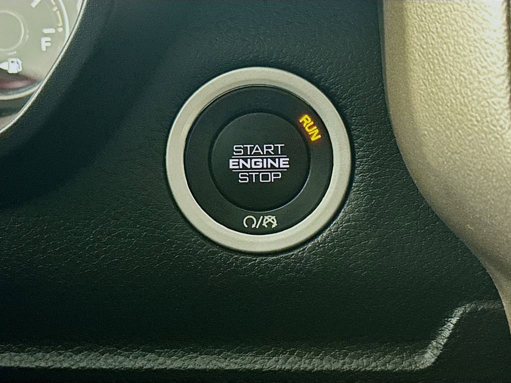 Used 2020 RAM 1500 Laramie image 27