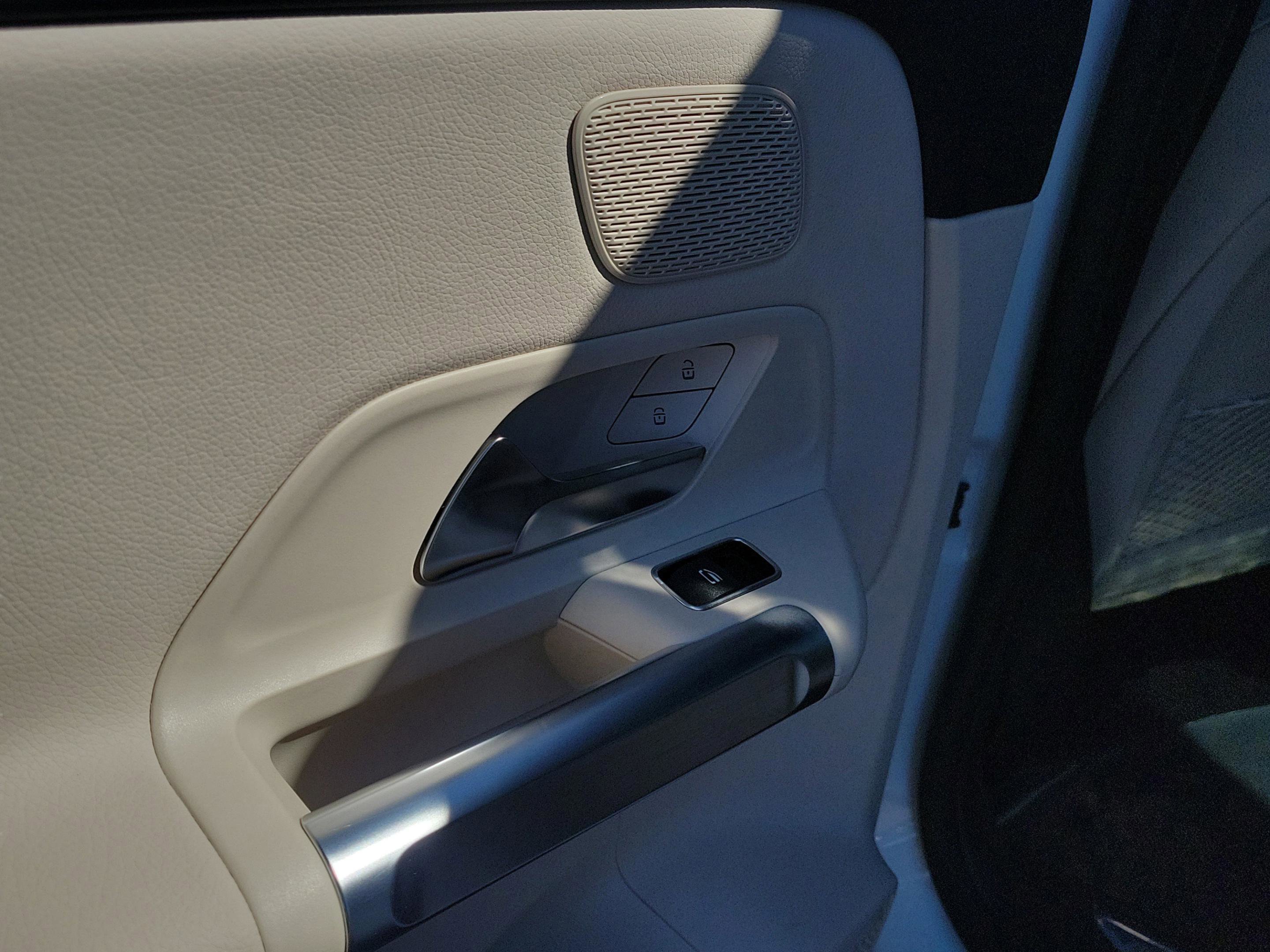 Certified 2026 Mercedes-Benz GLB 250 GLB 250 image 11