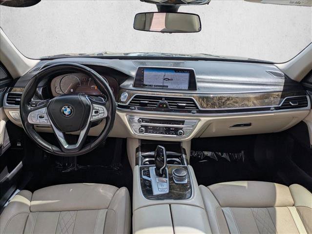 Used 2016 BMW 740i RWD image 19