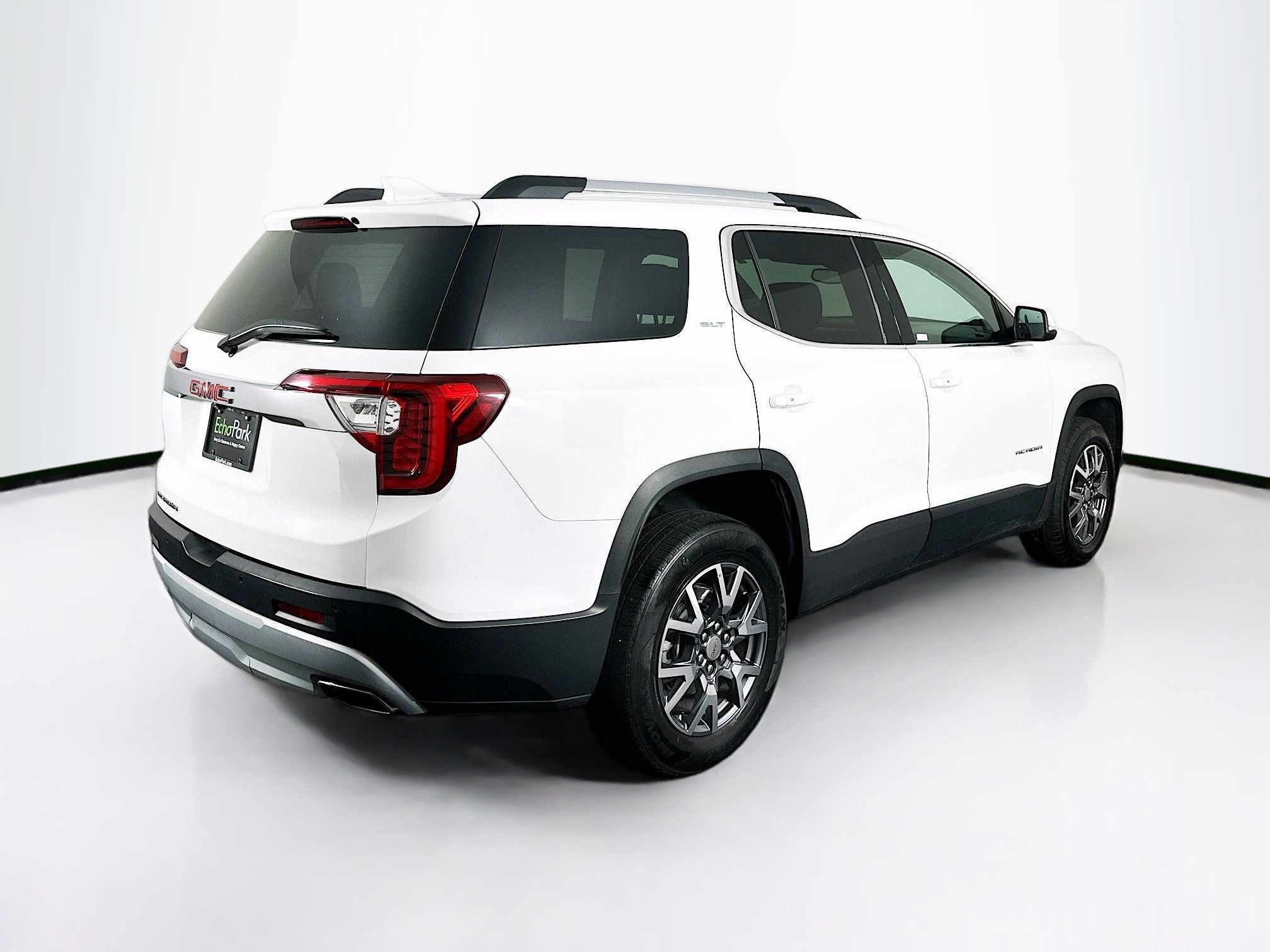 Used 2023 GMC Acadia SLT image 9