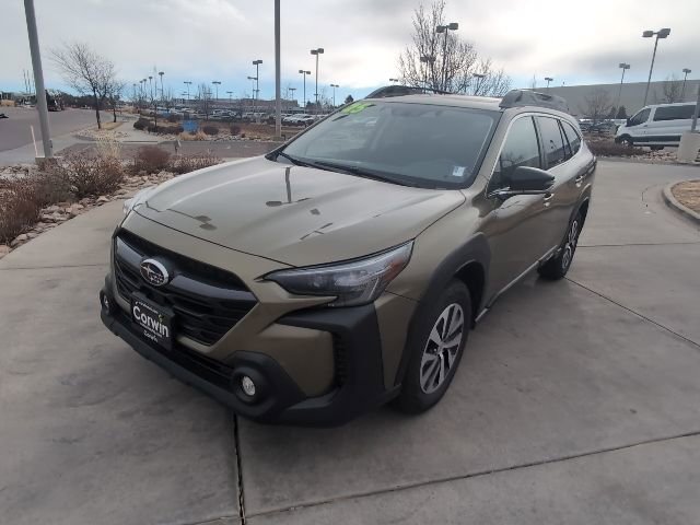 Used 2025 Subaru Outback Premium video 3
