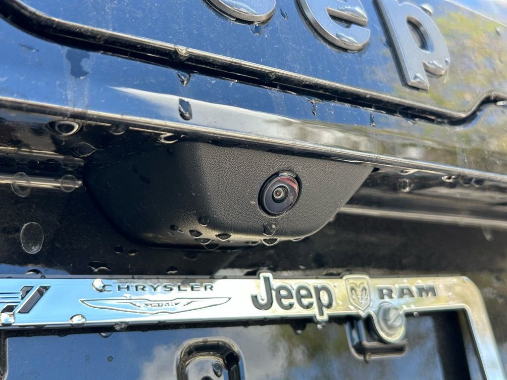 New 2026 Jeep Cherokee Limited image 25