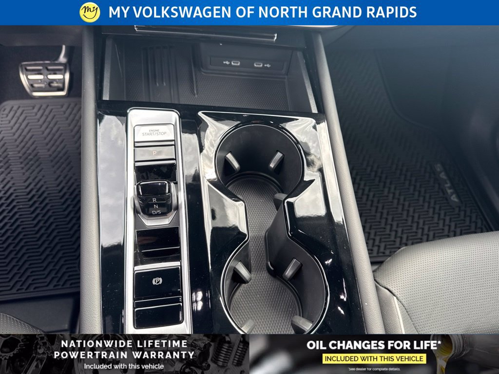 New 2026 Volkswagen Atlas Cross Sport SEL Premium R-Line AWD/4WD image 12