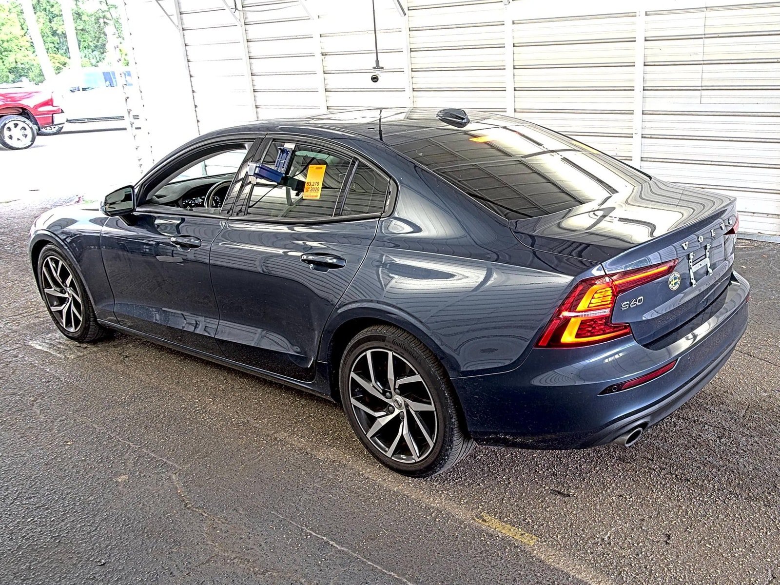 Used 2020 Volvo S60 T6 Momentum w/ Protection Package AWD/4WD image 12