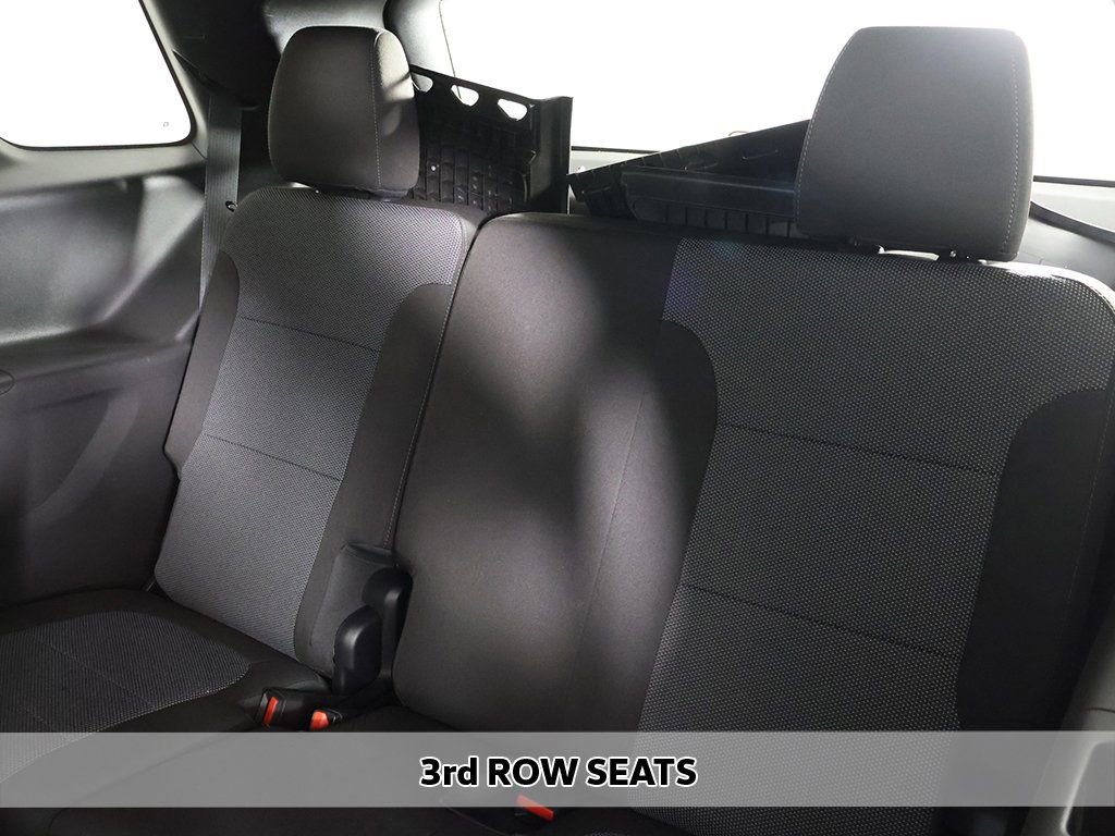 Used 2024 Chevrolet Traverse LT image 6