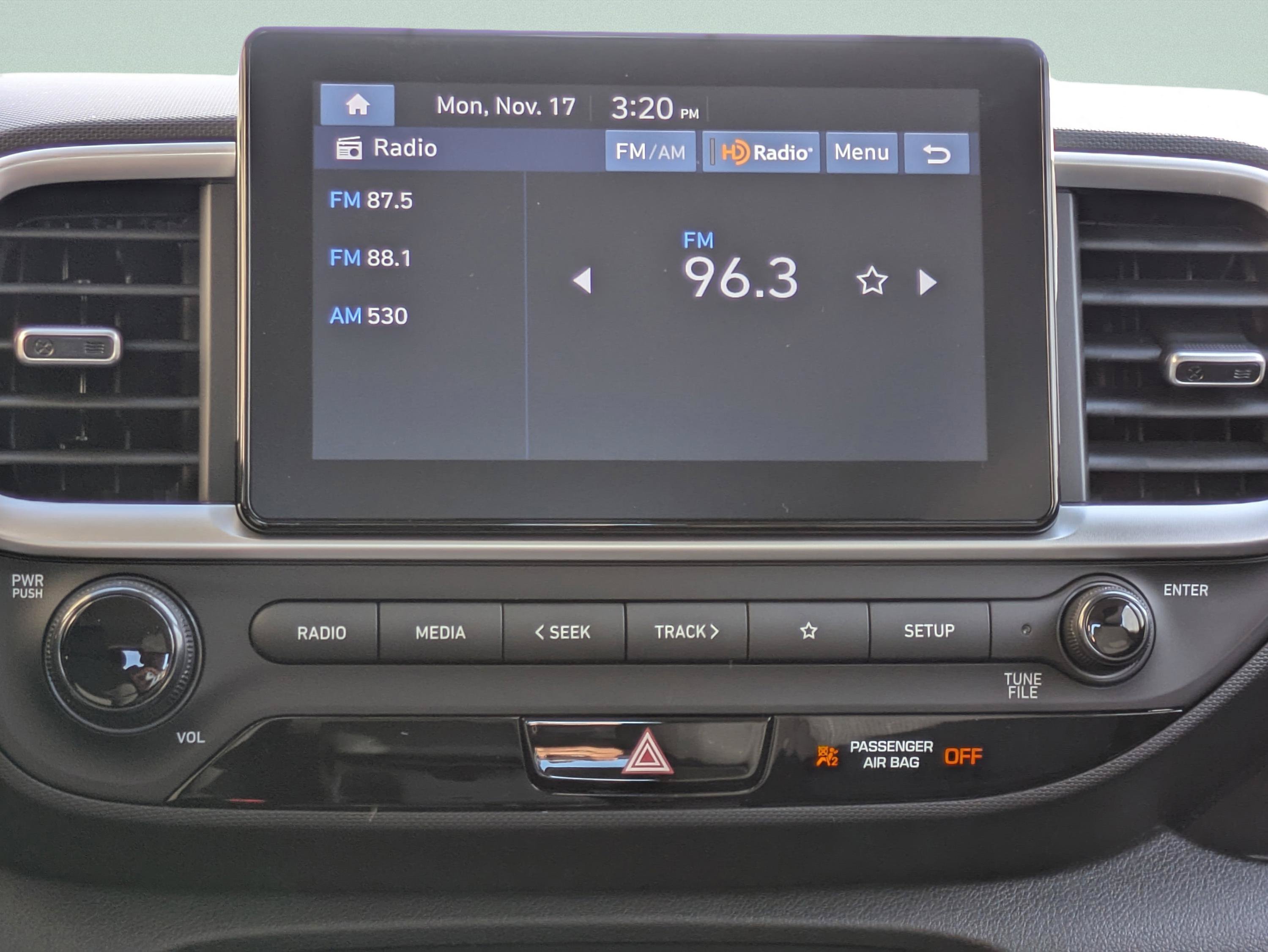 New 2026 Hyundai Venue SE FWD image 18