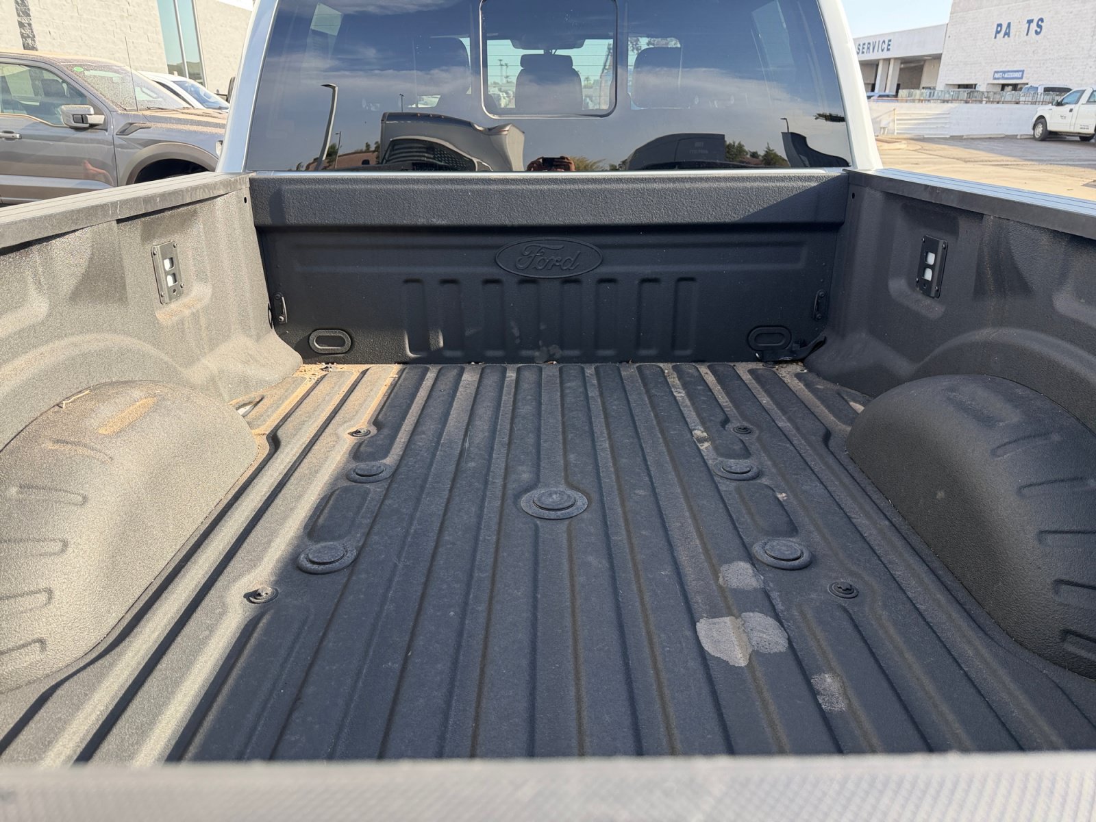 Used 2026 Ford F350 Platinum w/ Tremor Off-Road Package AWD/4WD image 29