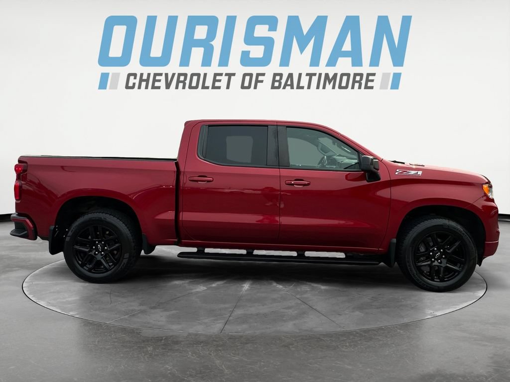 Used 2024 Chevrolet Silverado 1500 RST w/ Convenience Package II AWD/4WD image 7