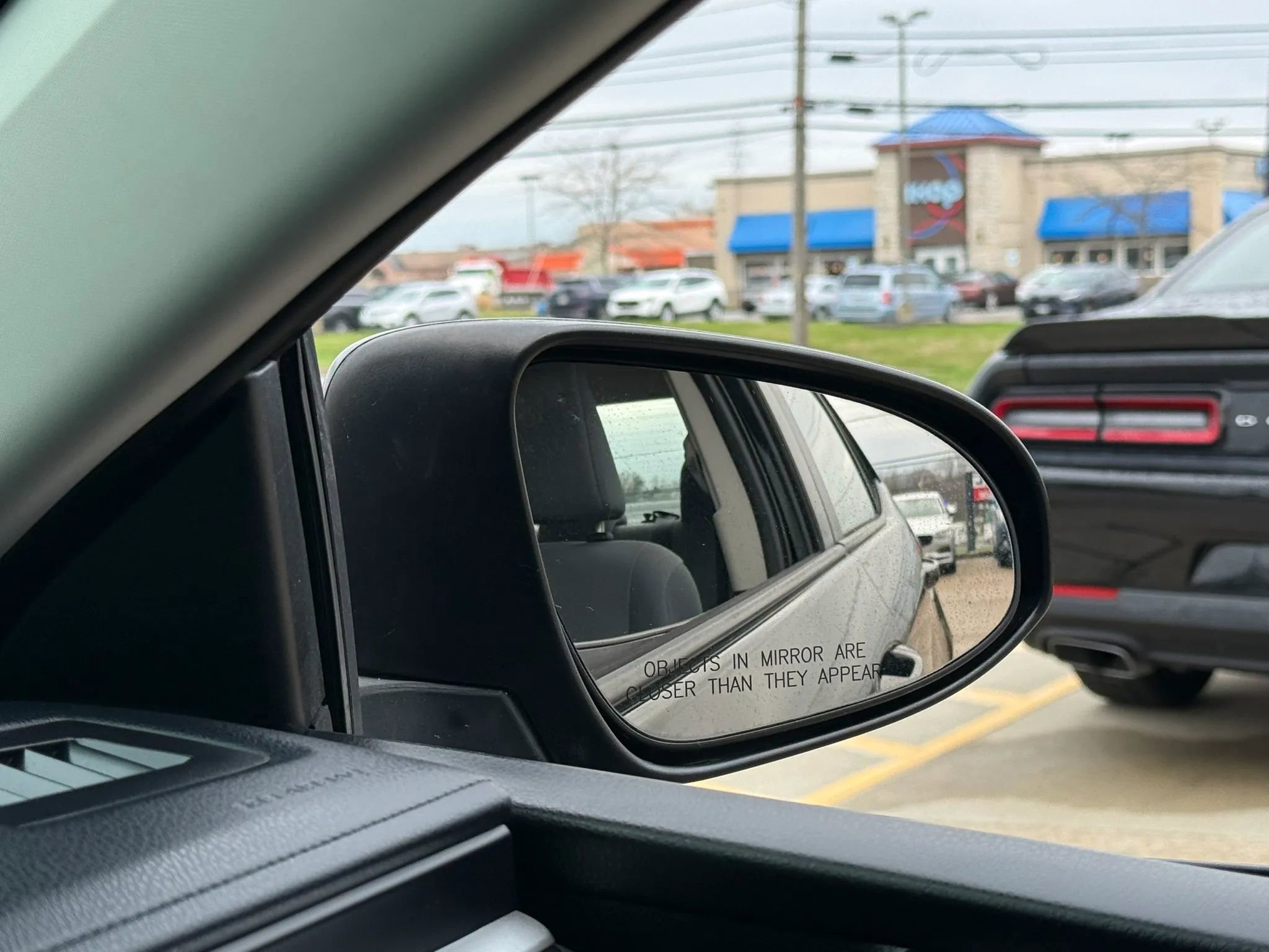 Used 2014 Toyota Corolla L FWD image 35