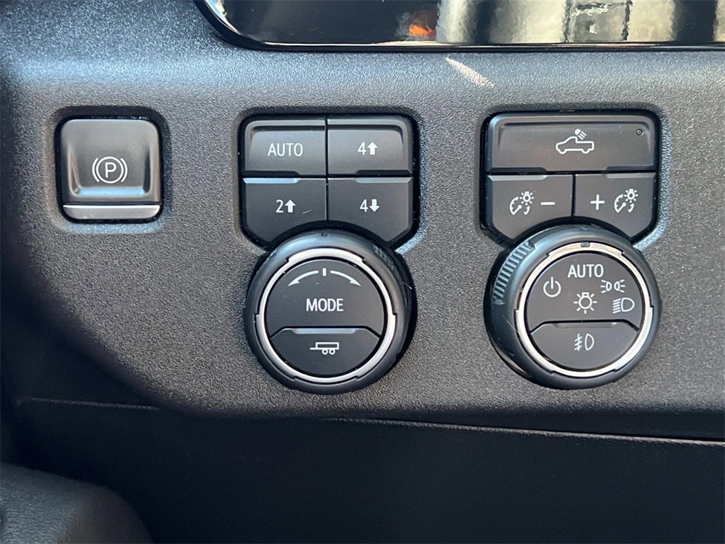 Certified 2023 Chevrolet Silverado 1500 RST w/ Convenience Package II image 27