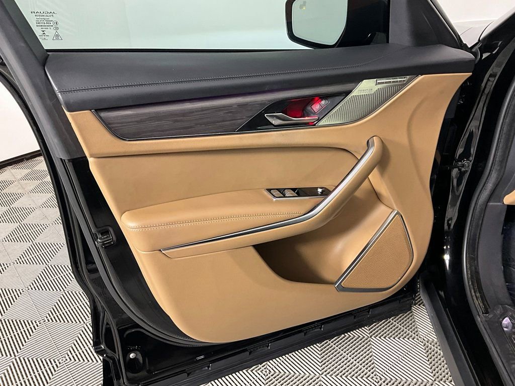 Used 2022 Jaguar F-PACE S image 19