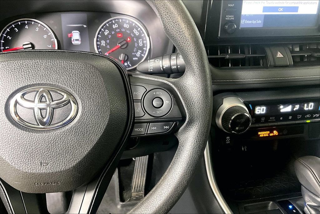 Used 2019 Toyota RAV4 XLE image 19