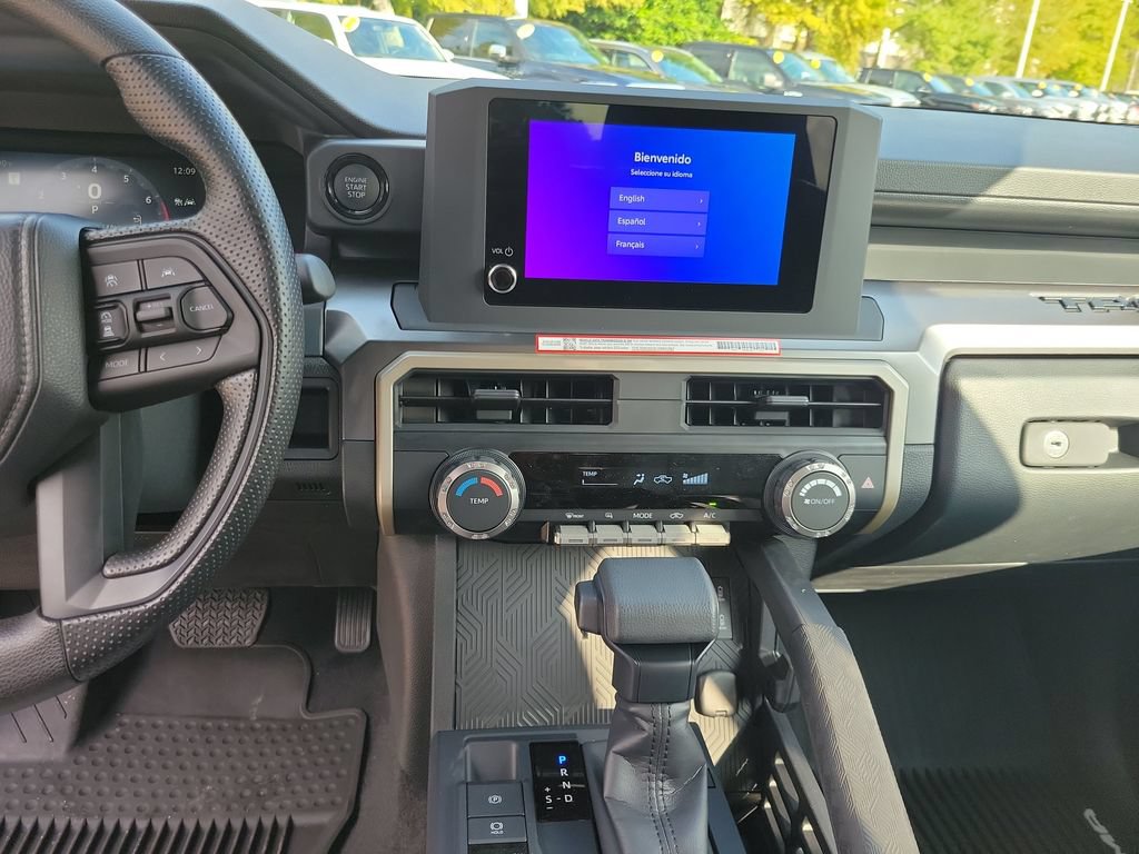 Certified 2026 Toyota Tacoma SR5 AWD/4WD image 23