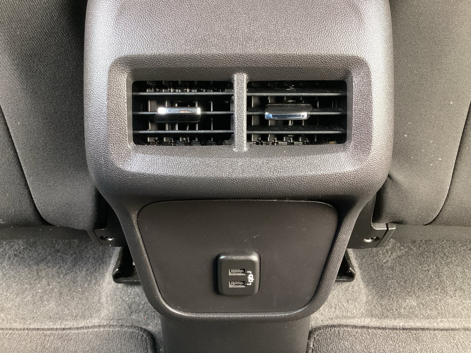 Used 2024 Chevrolet Equinox LS FWD image 28
