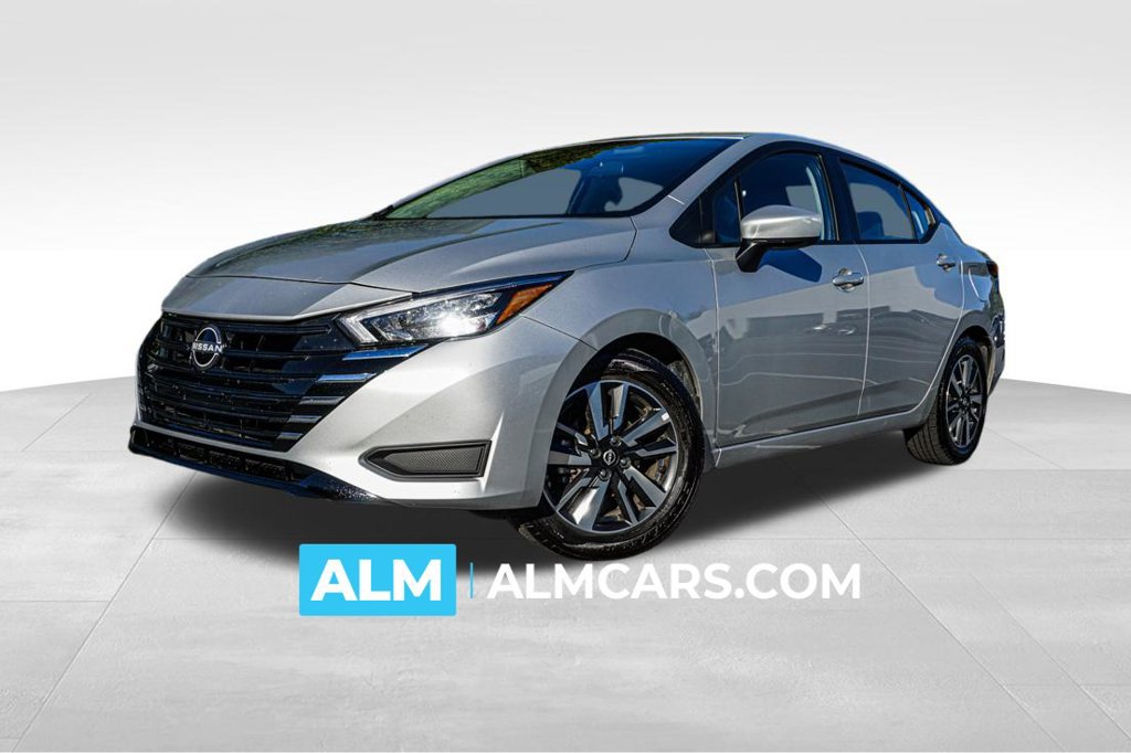 Used 2025 Nissan Versa SV FWD image 1